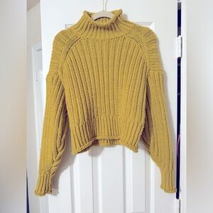 Women’s cropped sweater